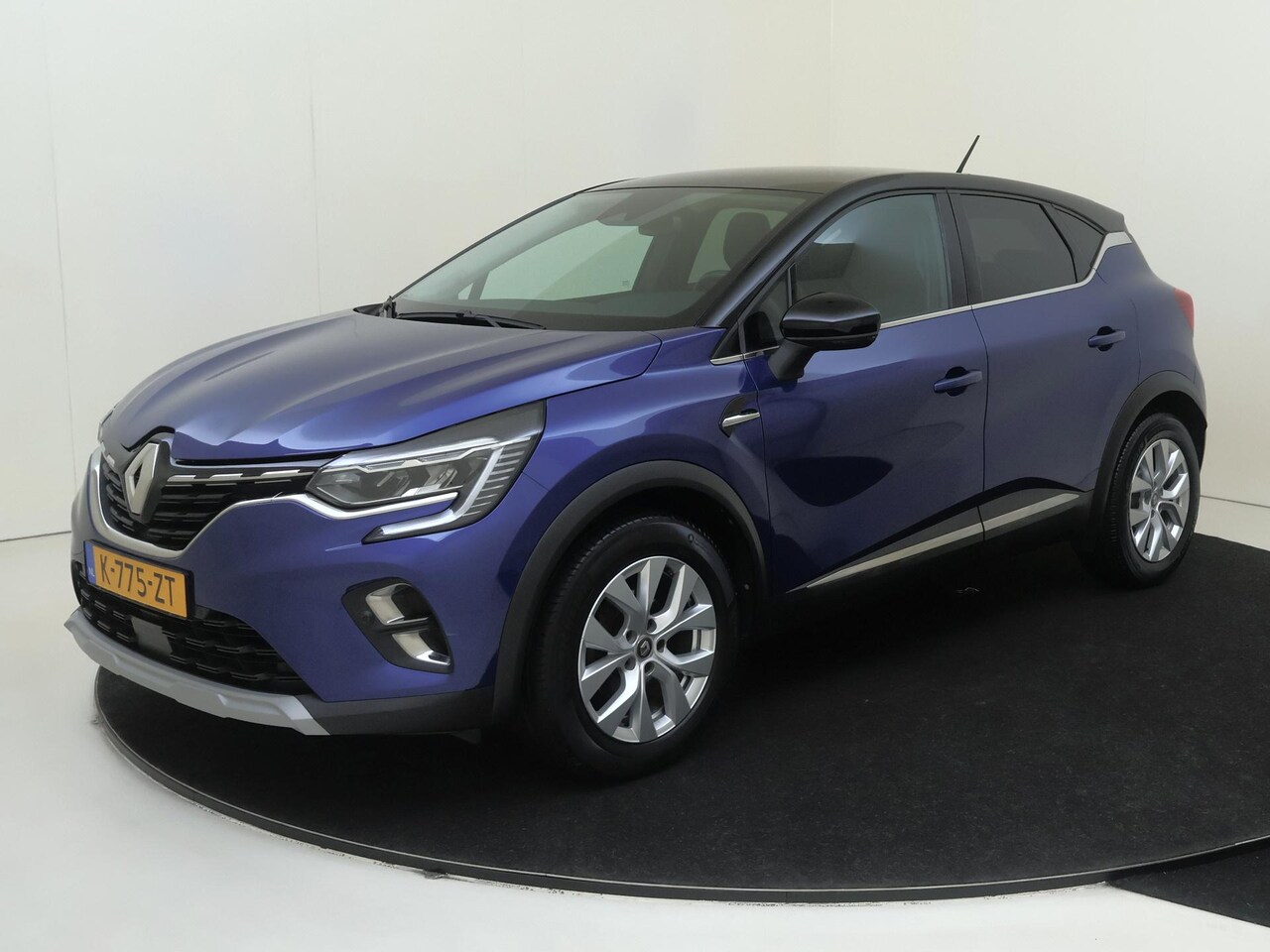 Renault Captur - 1.0 TCe 90 Intens | Navigatie | Parkeersensoren & Camera | - AutoWereld.nl