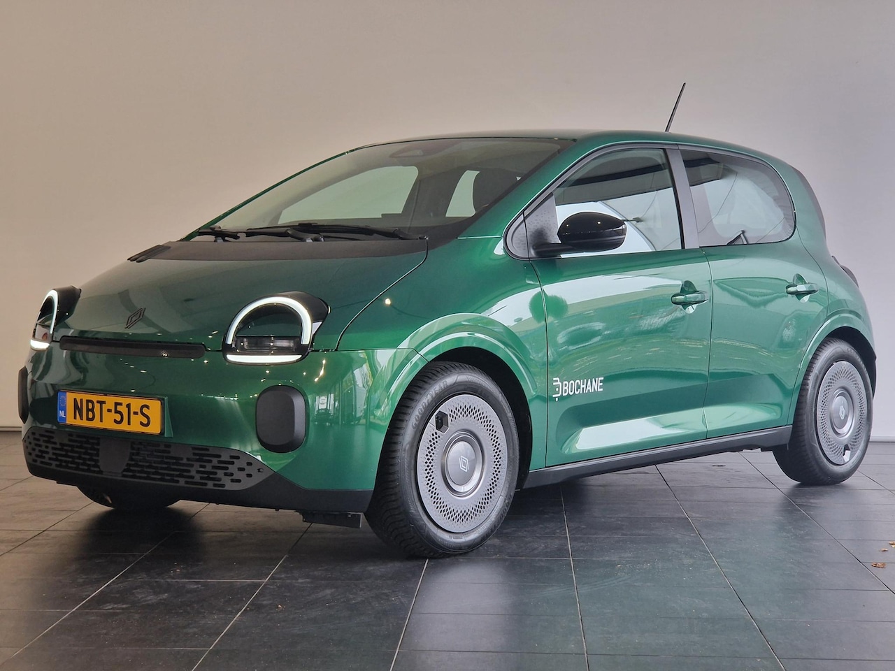 Renault Twingo - urban range evolution 27.5 kWh DEMO | ALL SEASON BANDEN - AutoWereld.nl
