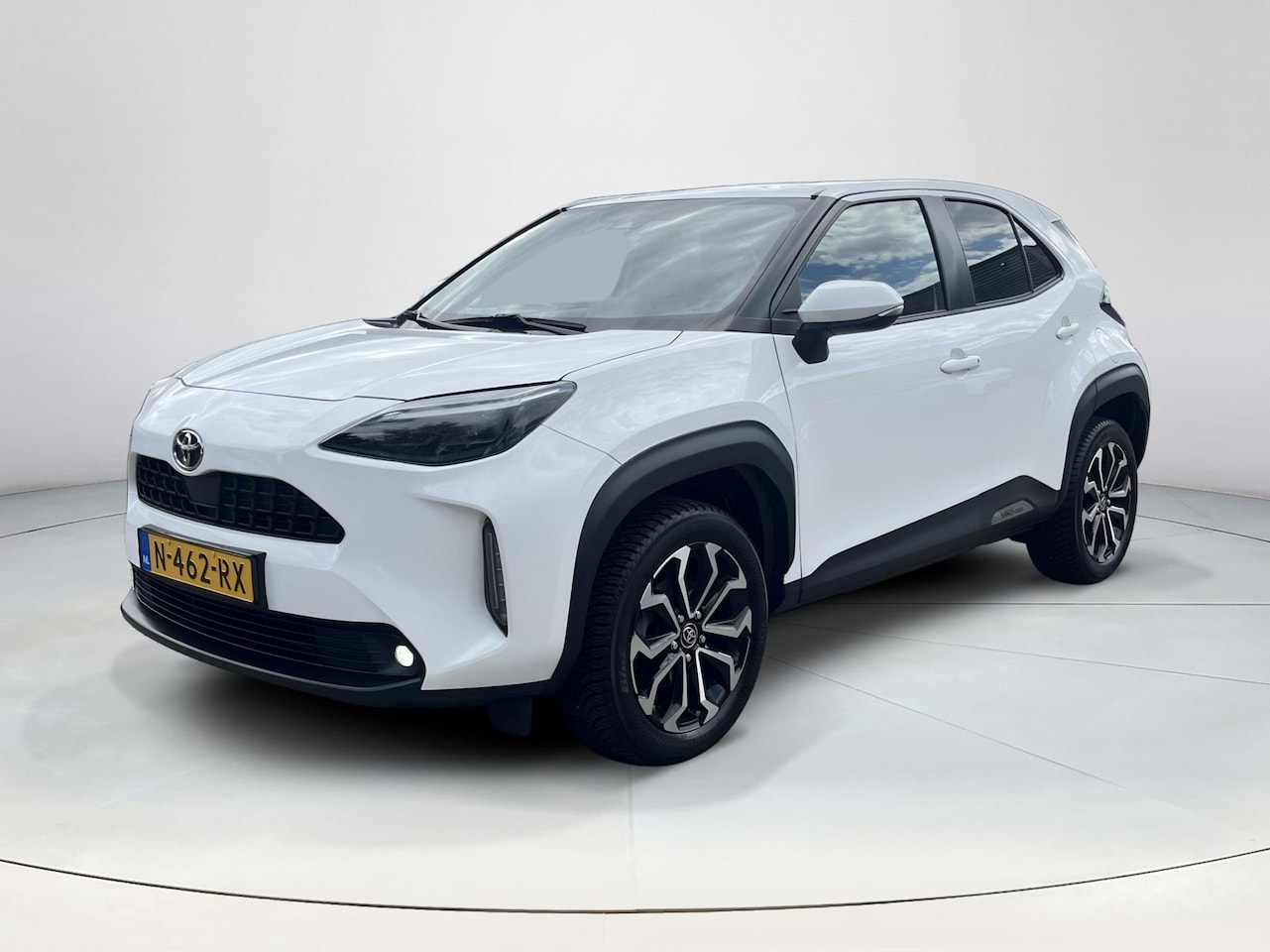 Toyota Yaris Cross - 1.5 VVT-I First Edition All-in prijs | Apple car play | Trekhaak - AutoWereld.nl