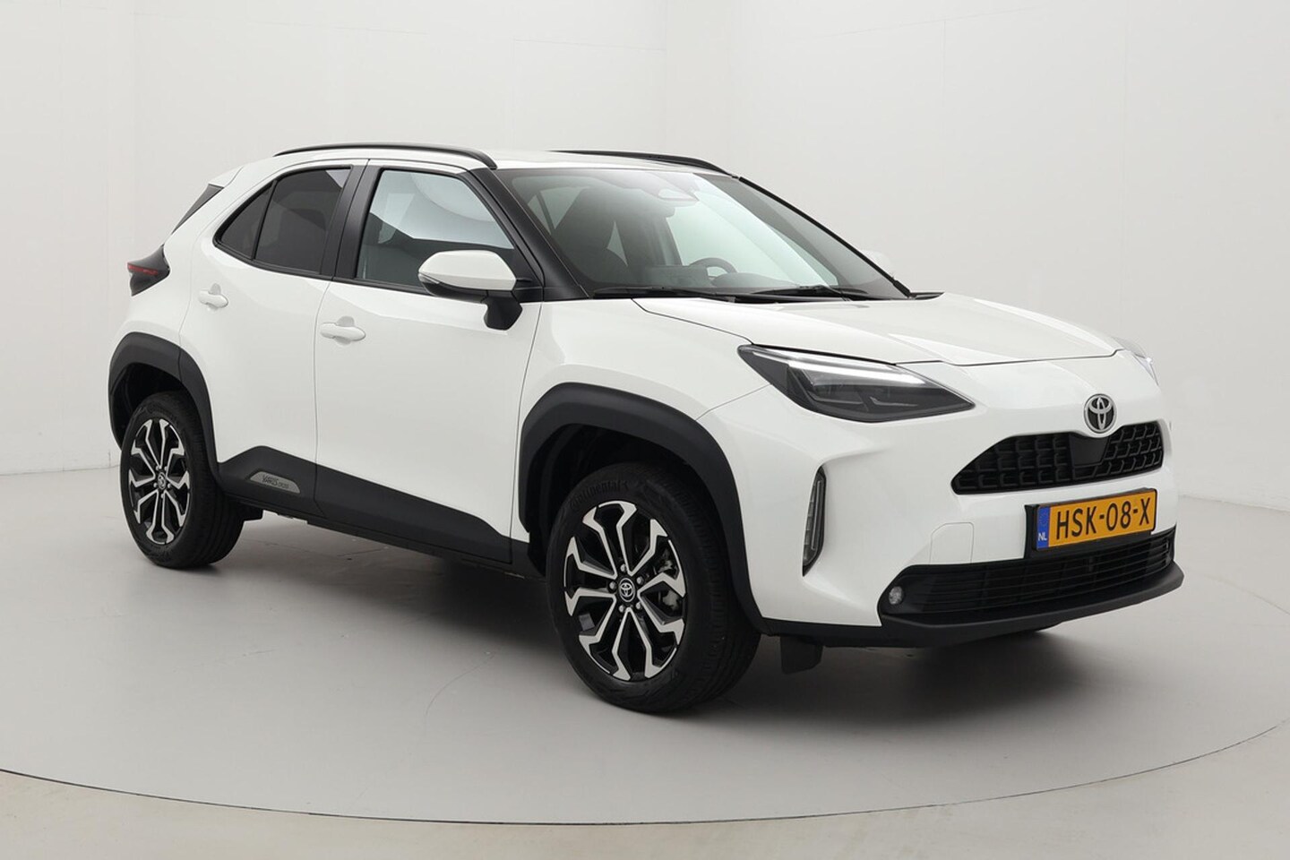 Toyota Yaris Cross - 1.5 Hybrid 115 Dynamic | Apple Carplay / Android Auto | Keyless | Adaptive Cruise | Clima - AutoWereld.nl