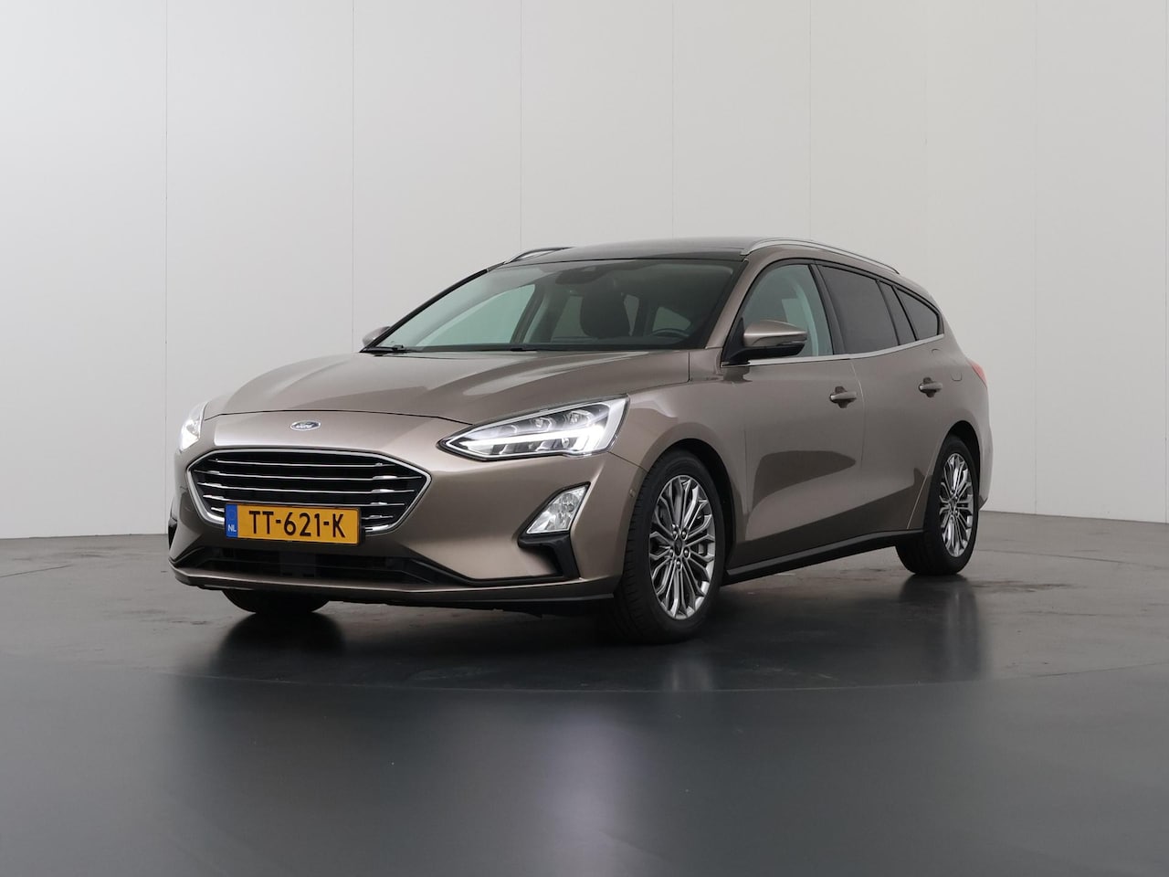 Ford Focus Wagon - 1.0 EcoBoost Titanium Business | Panoramadak | Winterpakket | B&O | Full Led Koplampen | H - AutoWereld.nl