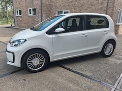 Volkswagen Up! - 1.0 BMT move up ((( 6-GARANTIE ))) ZEER ZUINIG