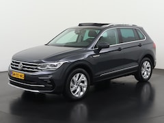 Volkswagen Tiguan - 1.4 TSI eHybrid Elegance | Panoramadak | Camera | Winter pakket | Zondag open