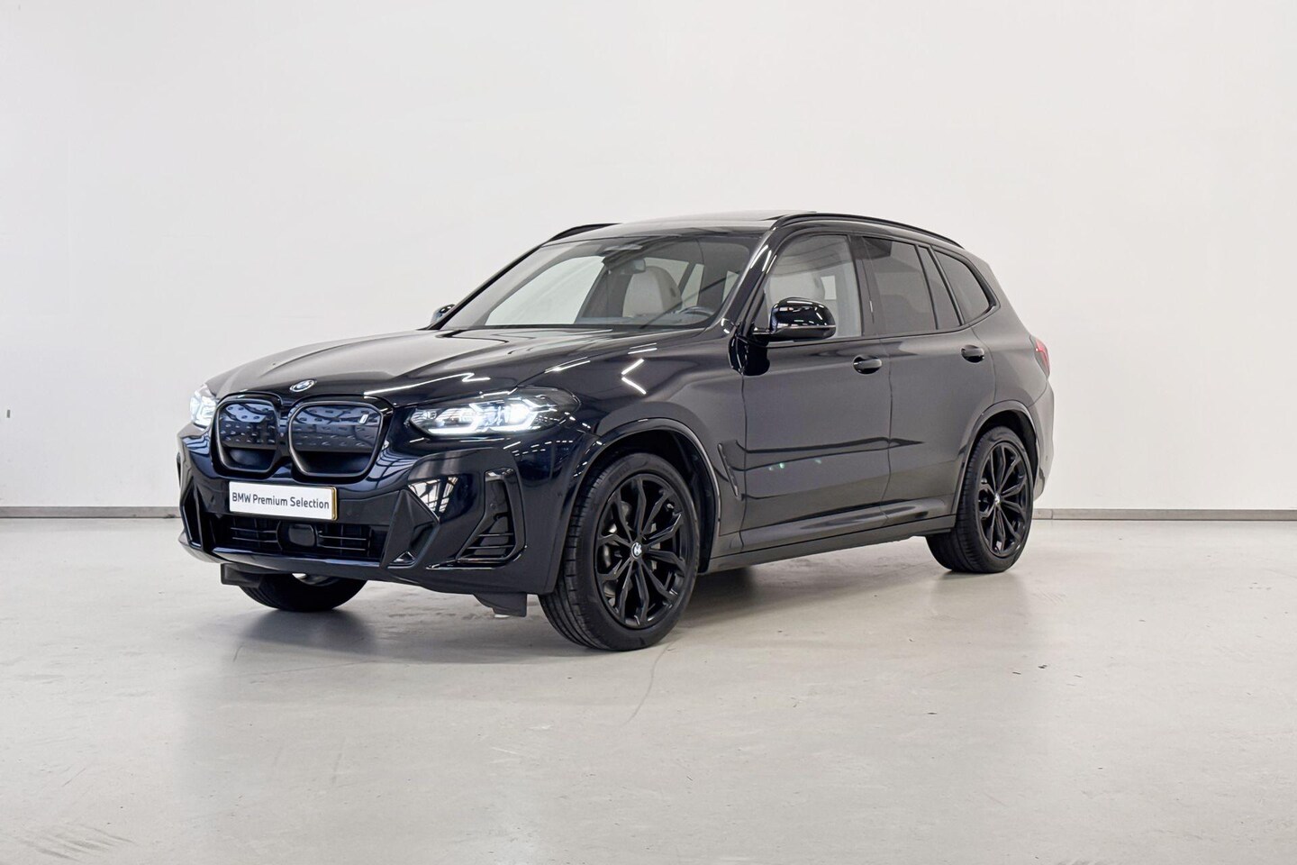 BMW iX3 - iX3 High Executive High Executive - AutoWereld.nl