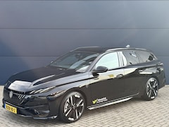 Peugeot 308 SW - 1.2 Hybrid 145 e-DCS6 GT | Panorama dak | Focal | Navigatie | Parkeercamera |