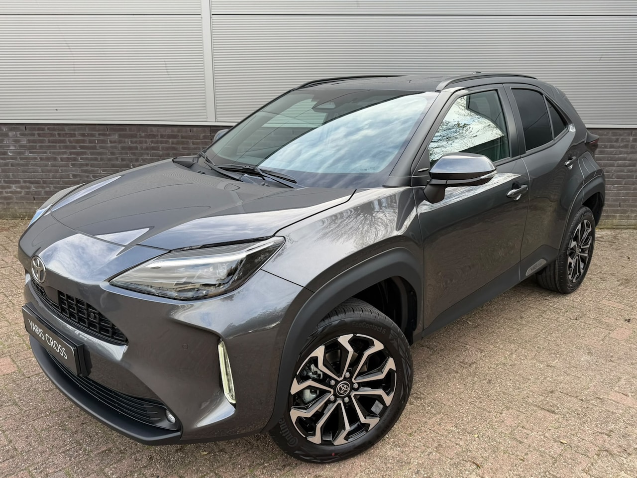 Toyota Yaris Cross - 1.5 Hybrid 115 Dynamic Voorraad OP=OP - AutoWereld.nl