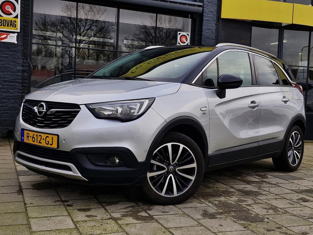Opel Crossland X - 1.2 Turbo Automaat | Parkeer Camera | Climate Control | Parkeersensoren | Apple Carpl | An - AutoWereld.nl