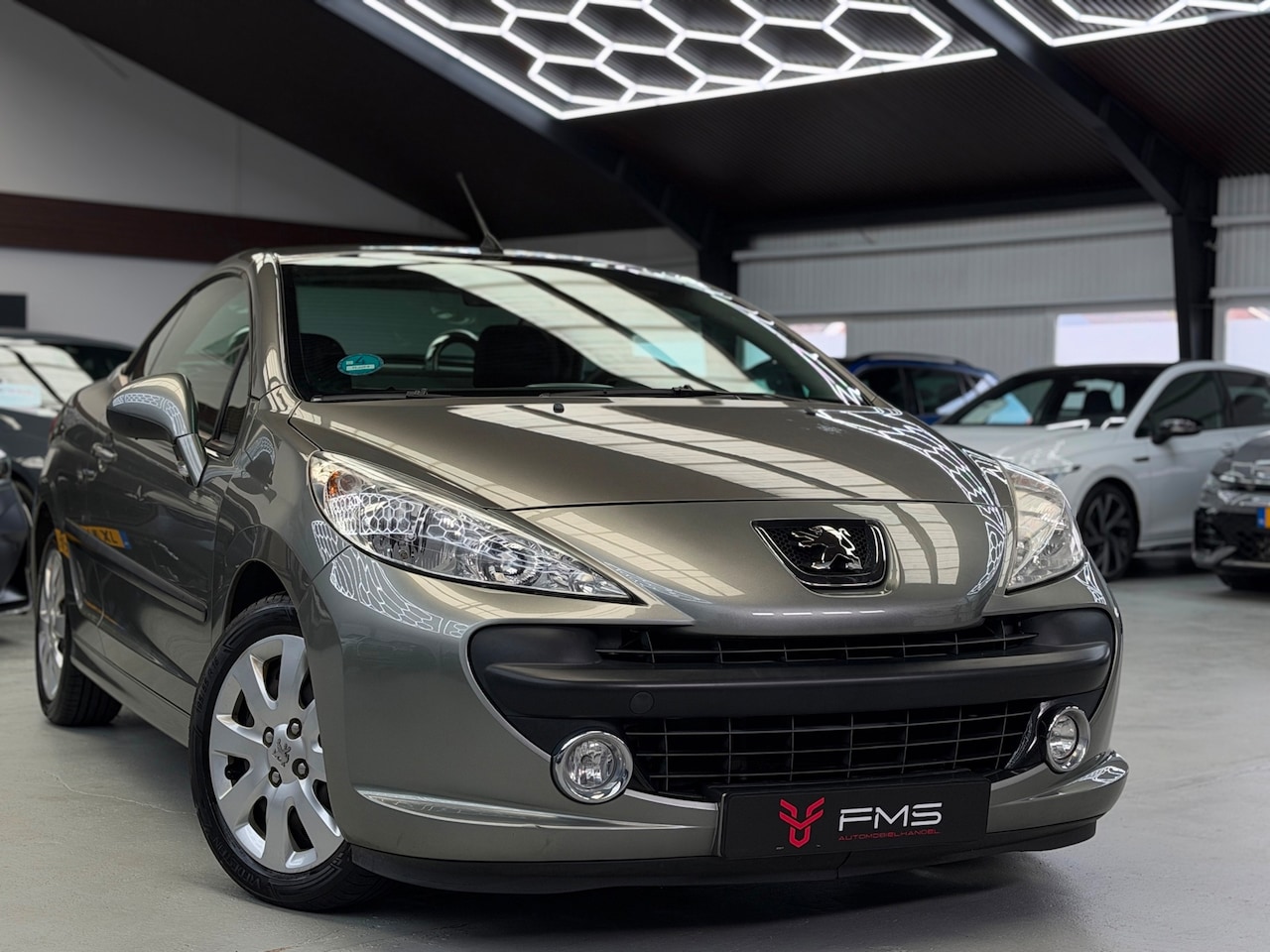 Peugeot 207 CC - 1.6 VTi Cabrio Airco - AutoWereld.nl