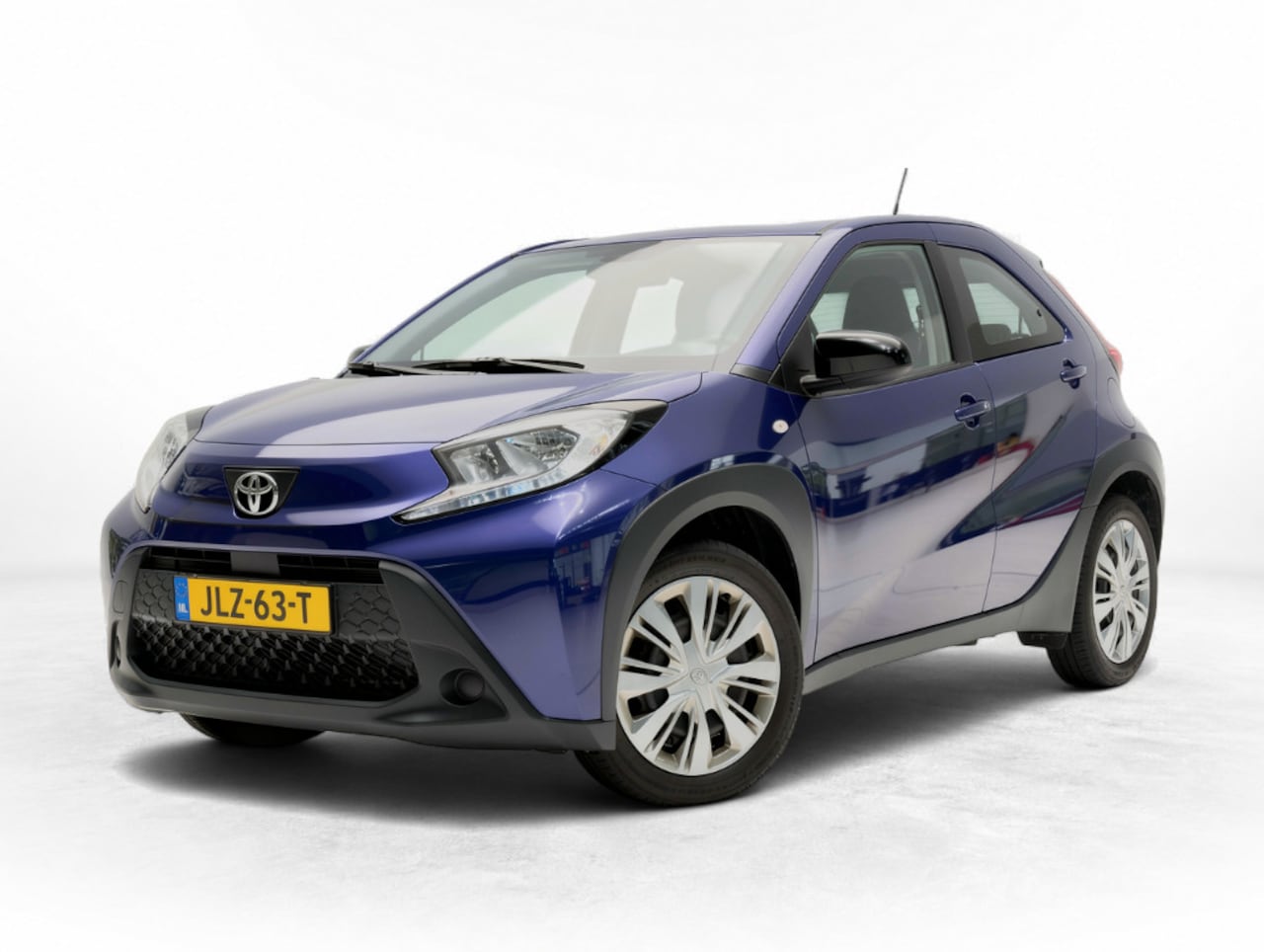 Toyota Aygo X - 1.0 VVT-i MT play 1.0 VVT-i MT Play - AutoWereld.nl