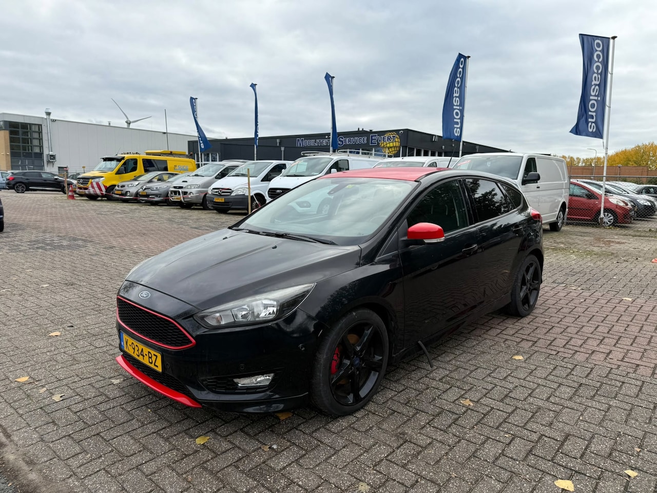 Ford Focus - 1.5 Titanium LET OP MOTOR PROBLEEM - AutoWereld.nl