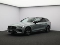 Volvo V60 - 2.0 T8 Plug-in hybrid AWD Plus Dark / Trekhaak / Head-up Display / 360 Camera / Harman Kar