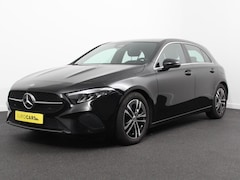 Mercedes-Benz A-klasse - 200 177pk Automaat Progressive Navigatie Camera Parkeerhulp Adaptive Cruise Control Climat