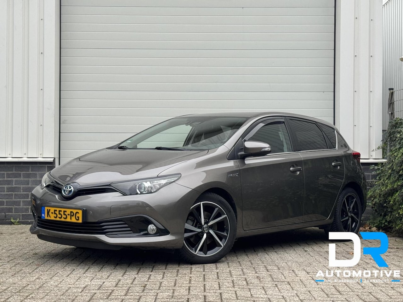 Toyota Auris - 1.8 Hybrid Dynamic Ultimate | STOELVERW | CLIMA | CAMERA - AutoWereld.nl