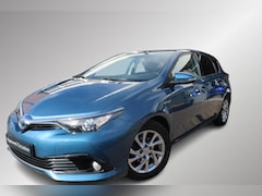 Toyota Auris - 1.8 Hybrid Dynamic Achteruitrij Camera, Cruise control,