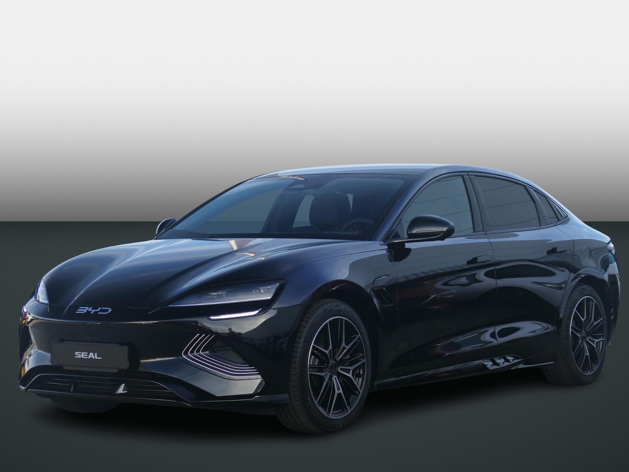 BYD Seal - Excellence AWD 82.5 kWh | HEAD-UP | 91,3 kWh BATTERIJ | VOORRAAD | SNELRIJDEN | - AutoWereld.nl