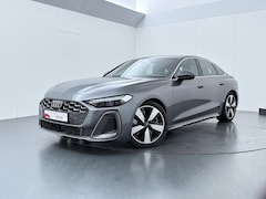 Audi A5 Limousine - 2.0 e-hybrid quattro S edition | 299 PK | SoH % | Panoramadak | Adaptive Cruise Control |