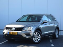 Volkswagen Tiguan - 1.4 TSI Comfortline Business 125pk | Eerste eigenaar | Navigatie | Stoelverwarming | Trekh
