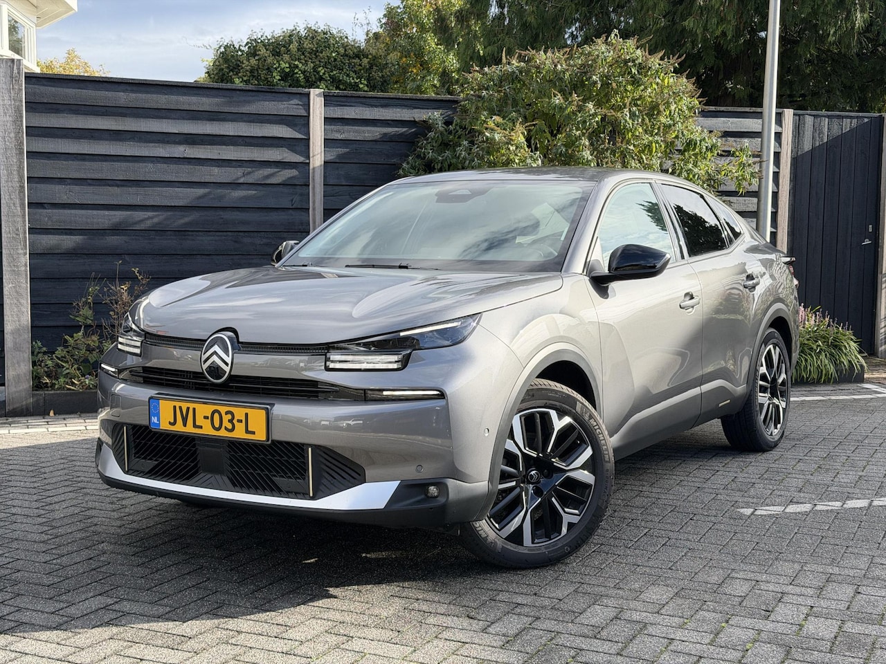 Citroën C4 X - Max 1.2 Hybrid 145PK e-DCS6 Automaat Navigatie, Achteruitrijcamera, Keyless, Stoelverwarmi - AutoWereld.nl