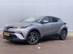 Toyota C-HR - 1.8 Hybrid Executive / JBL Audio / Parkeersensoren v, a&z / Stoelverwarming / Keyless / do