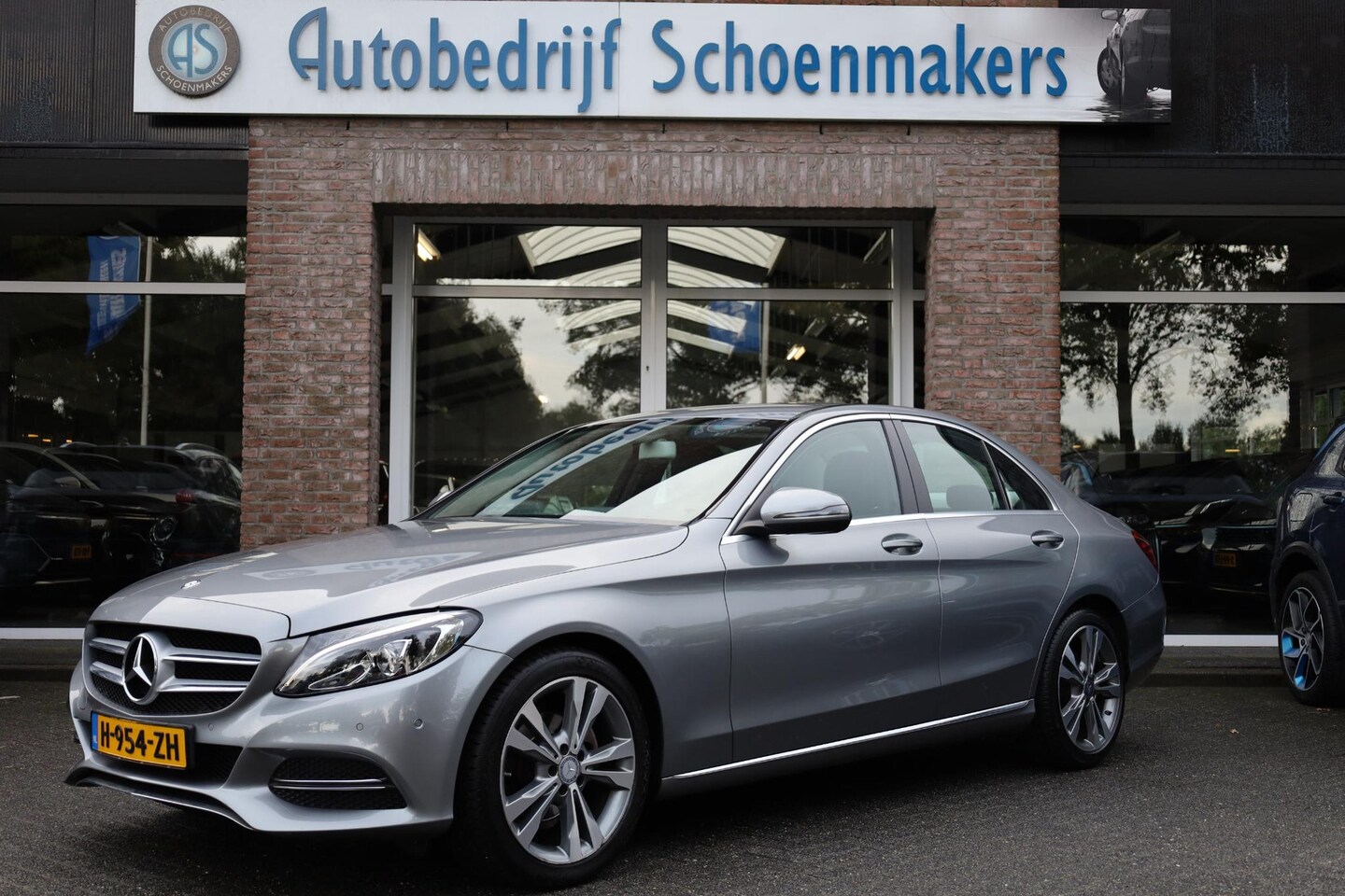 Mercedes-Benz C-klasse - 180 Prestige TREKHAAK STOELVERW. HALF-LEER CRUISE NAVI 2XPDC 18''LMV - AutoWereld.nl