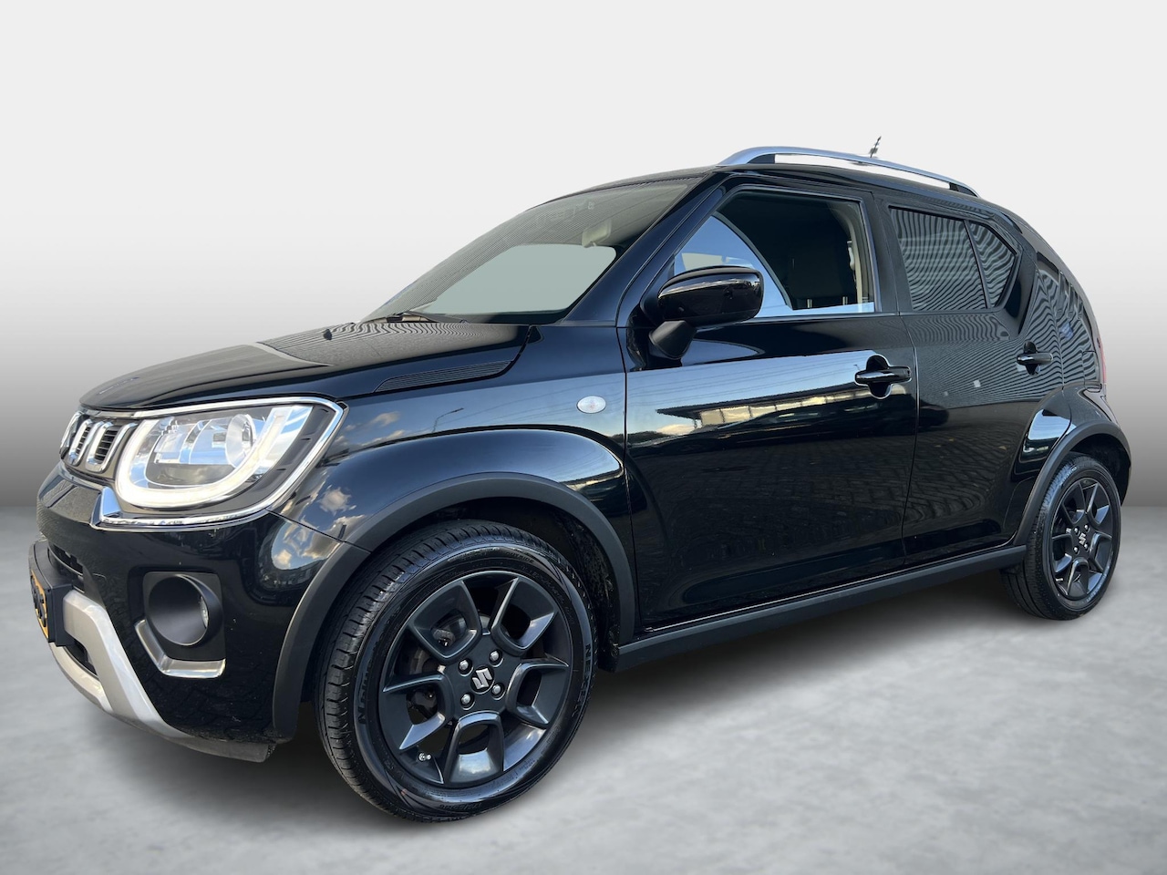Suzuki Ignis - 1.2 Smart Hybrid Select | Apple Carplay & Android Auto | Airco | Verwarmde Voorstoelen | N - AutoWereld.nl