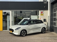 Suzuki Swift - 1.2 Style Smart Hybrid Automaat | Navigatie | Keyless | Carplay | Dodehoekdetectie | Adapt