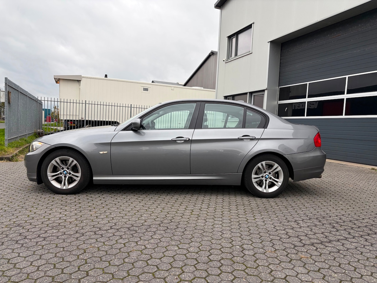 BMW 3-serie - 318i Business Line 318i Business Line - AutoWereld.nl