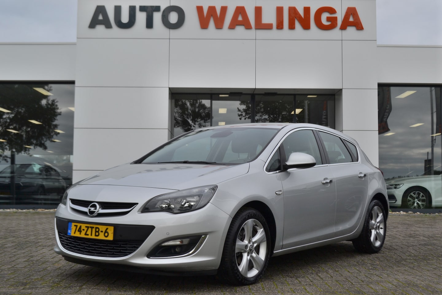 Opel Astra - 1.4 Turbo Sport Automaat | H.Leer | Navigatie | Afn. Trekh. | Pdc | Nl Auto ! 70Dkm.. - AutoWereld.nl