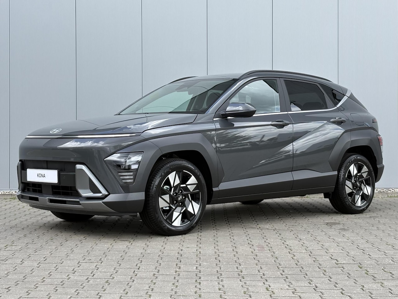 Hyundai Kona - 1.6 GDI HEV Comfort + 18 inch wielen | 4000,- voordeel !! | Private Lease vanaf 425,- p/m - AutoWereld.nl