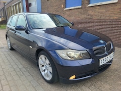 BMW 3-serie Touring - 325xi APK 17-2-27 Airco, cruise control Business Line