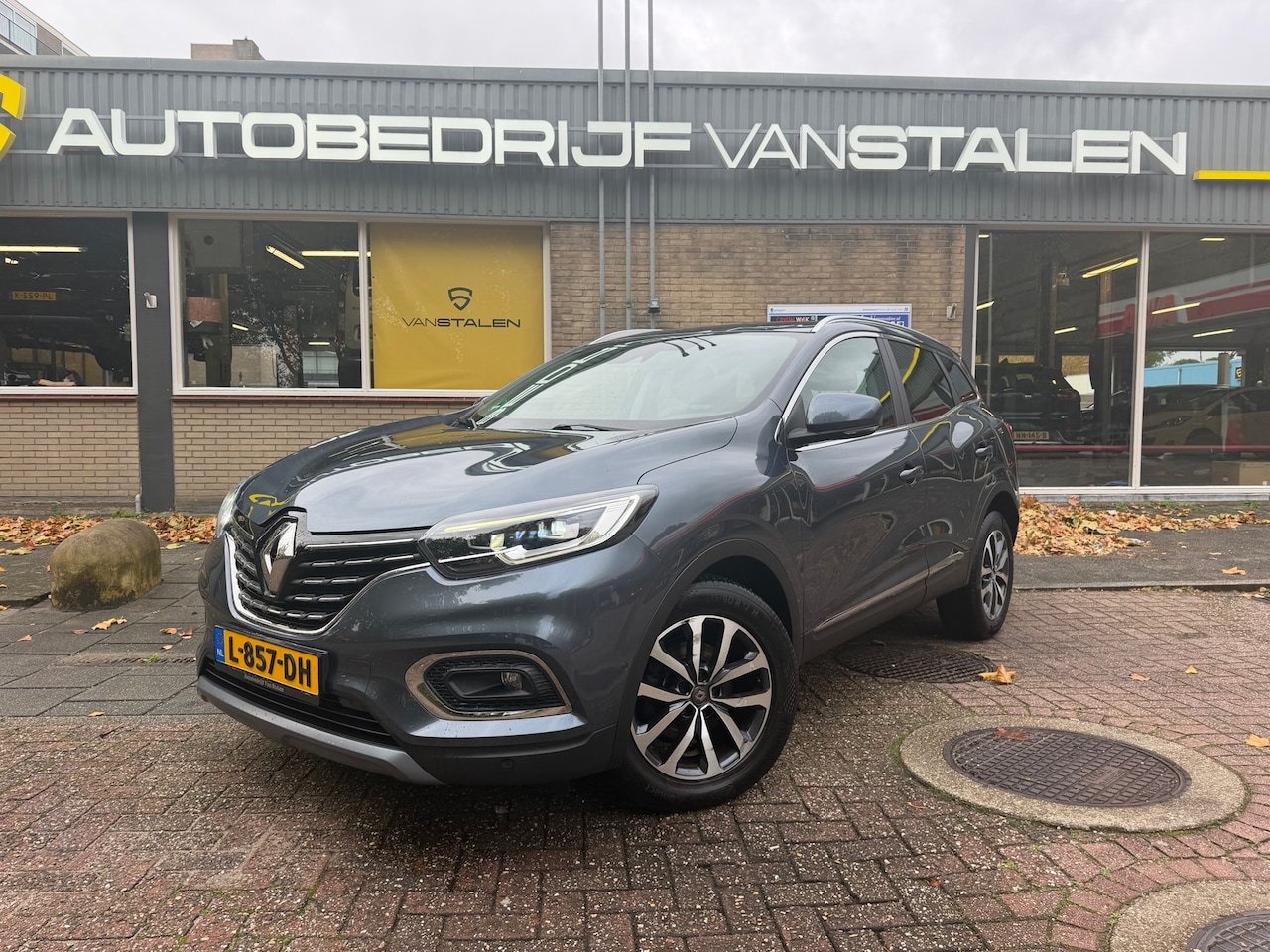 Renault Kadjar - 1.3 TCe Intens|Camera|Trekhaak|Automaat|1ste eig|NAP|Dealer onderhouden| - AutoWereld.nl