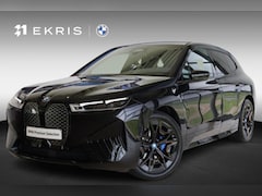 BMW iX - xDrive40 Sport Edition 77 kWh | Sport Pakket | Harman Kardon | Panoramadak | trekhaak elek