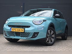 Fiat 600 - 1.2 Hybrid Urban 110pk | Pack Style + Winter + Comfort | Navigatie | Stoelverwarming | Voo