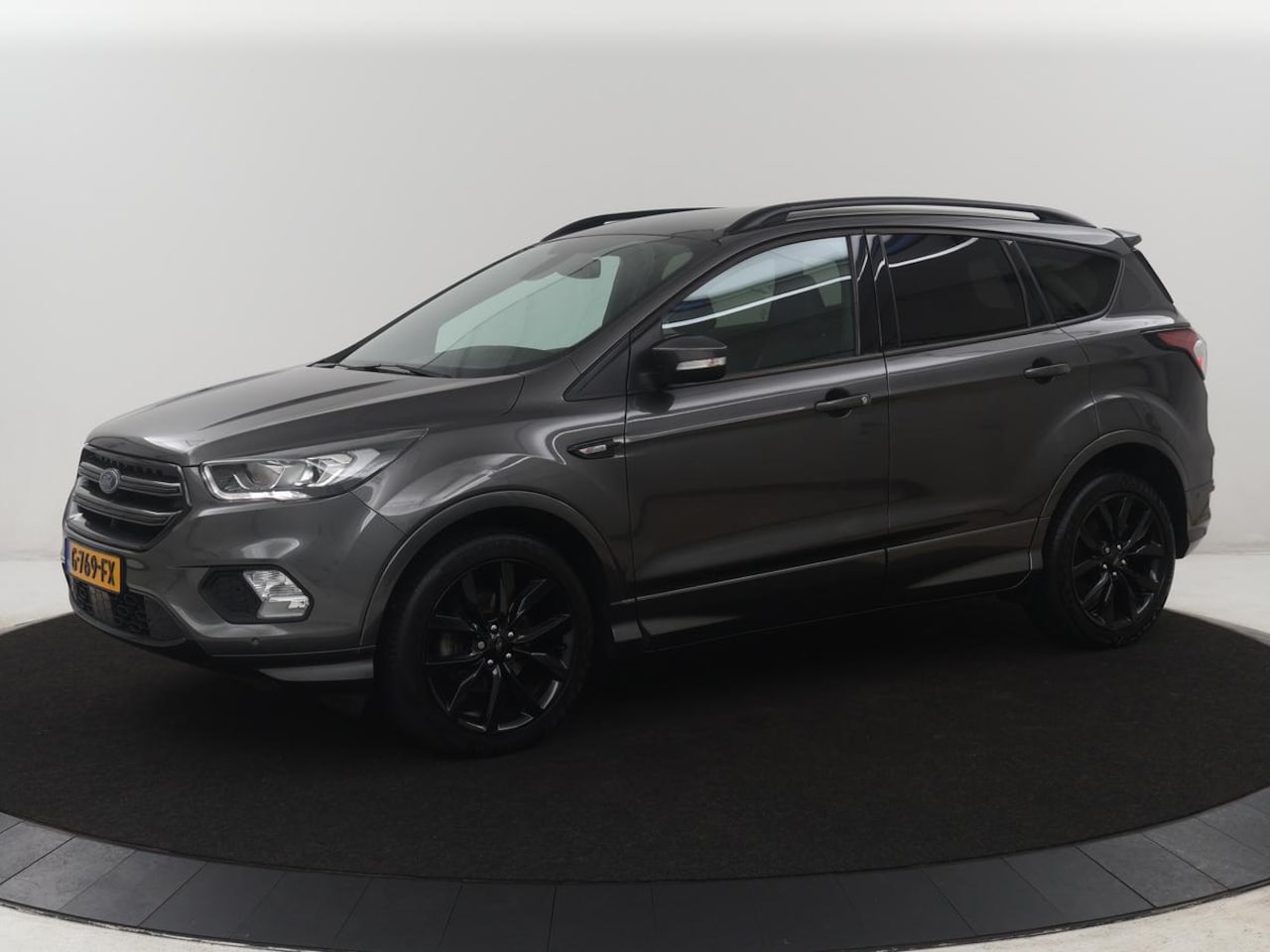 Ford Kuga - 1.5 EcoBoost ST Line | Navigatie | Parkeerhulp | LED | - AutoWereld.nl