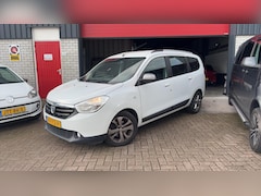 Dacia Lodgy - 1.2 TCe 10th Anniversary 7p. 1STE EIG / DEALER OH / NAVI / AIRCO / PDC / BLUETOOTH / CRUIS