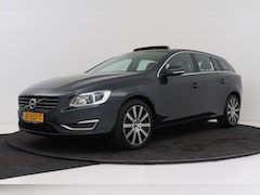 Volvo V60 - 2.0 T4 Nordic+ | Org NL | Schuif-/Kanteldak | Leer | Stoelverwarming | Camera | Cruise Con
