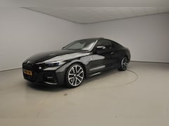 BMW 4-serie Coupé - 420i | M-Sportpakket | laserlicht | Leder | HUD | Active cruise | Schuifdak | Stoelverwarm