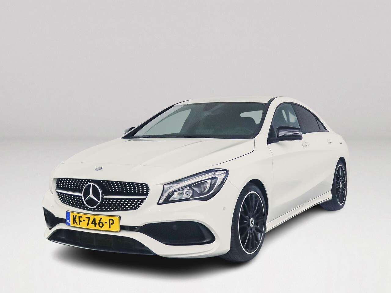 Mercedes-Benz CLA-Klasse - 180 AMG Night Edition Plus | Park assist | Airco | Cruise control | Getint glas - AutoWereld.nl
