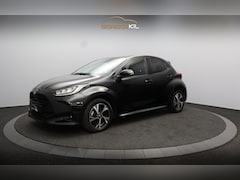 Toyota Yaris - 1.5 Hybrid 115 Team D Dealeronderh. / Stoelverwarming / Stuurverwarming / Smartphone Integ