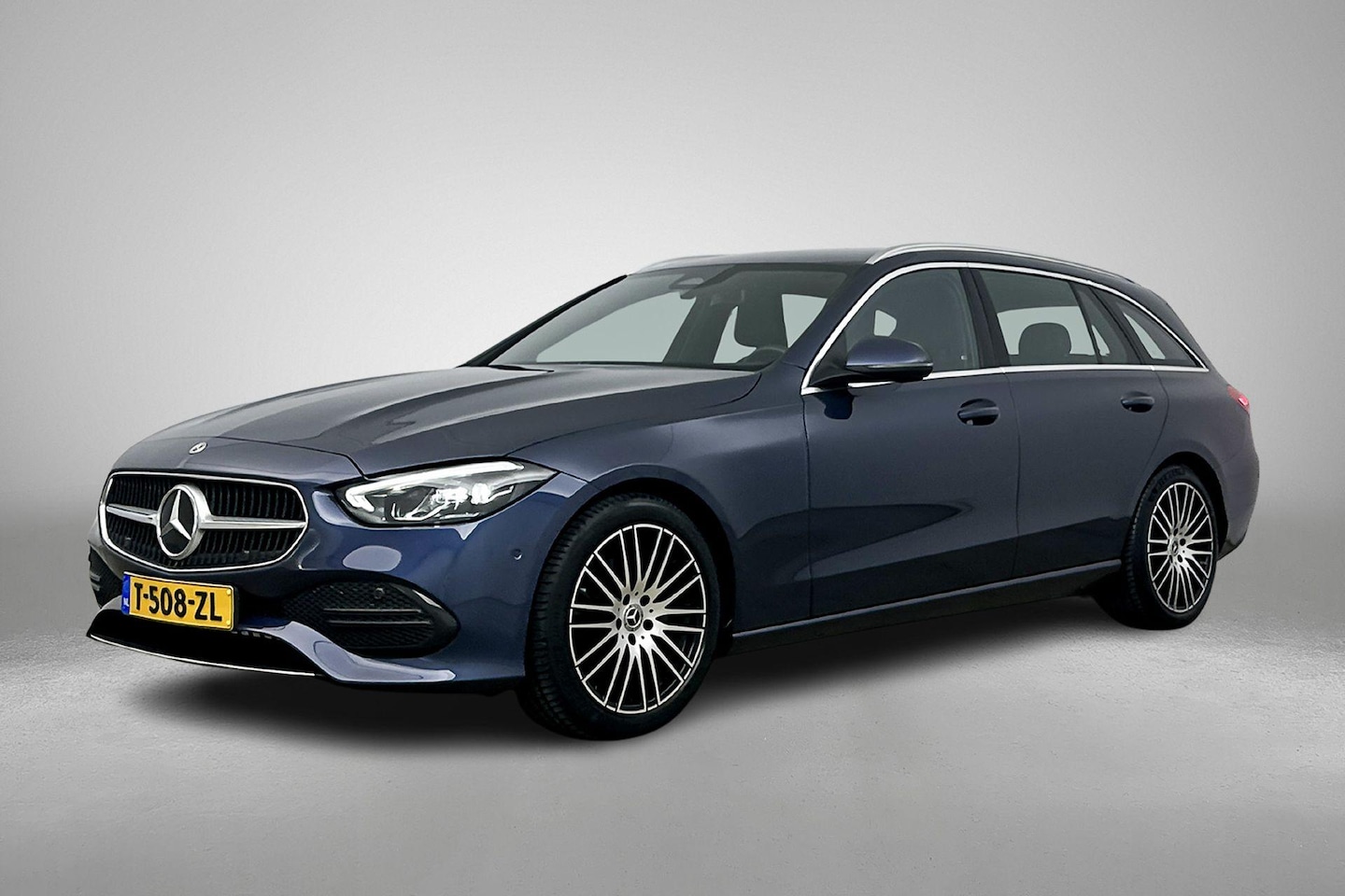 Mercedes-Benz C-klasse Estate - C 180 Automaat Luxury Line | Sfeerverlichting | Stoelverwarming | Parktronic | LED | Spieg - AutoWereld.nl