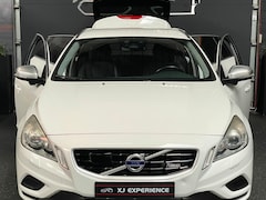 Volvo V60 - 1.6 T4 R-Design NAVI LEER 180 PK AUTOMAAT