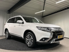 Mitsubishi Outlander - 2.0 Connect Pro Automaat | Trekhaak | Navi