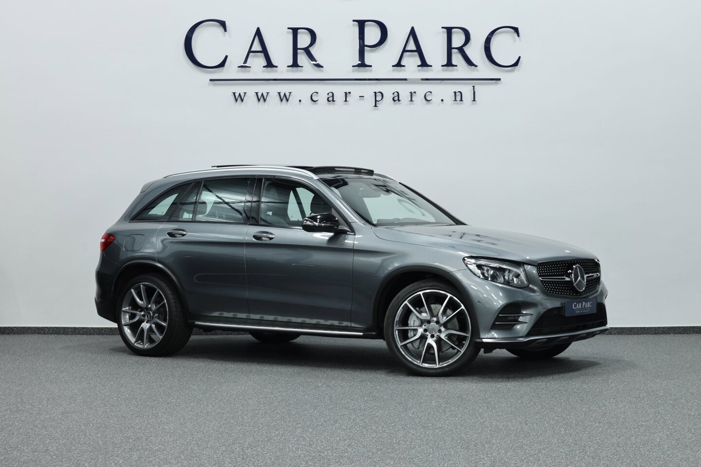 Mercedes-Benz GLC-klasse - AMG 43 4MATIC 367+PK LED/PANORAMADAK/LEDER+S.VERWARMING/19" LMV/CAM/ACC/LED/12 MND GARANTI - AutoWereld.nl