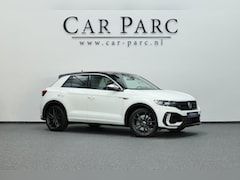 Volkswagen T-Roc - 2.0 TSI 4Motion R 301+PK AKRAPOVIC/VIRTUAL/KEYLES/HALF LEER+S.VERWARMING/19" LMV/PDC/12 MD