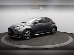 Toyota Yaris - 1.5 Hybrid 115 Team D Dealeronderh. / Comfort Pakket / Stoelverwarming + stuurverwarming /