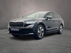 Skoda Enyaq iV - 148pk Automaat Panoramadak, Adaptive cruise control, Navigatie, Airco, Stoelverwarming, Pa