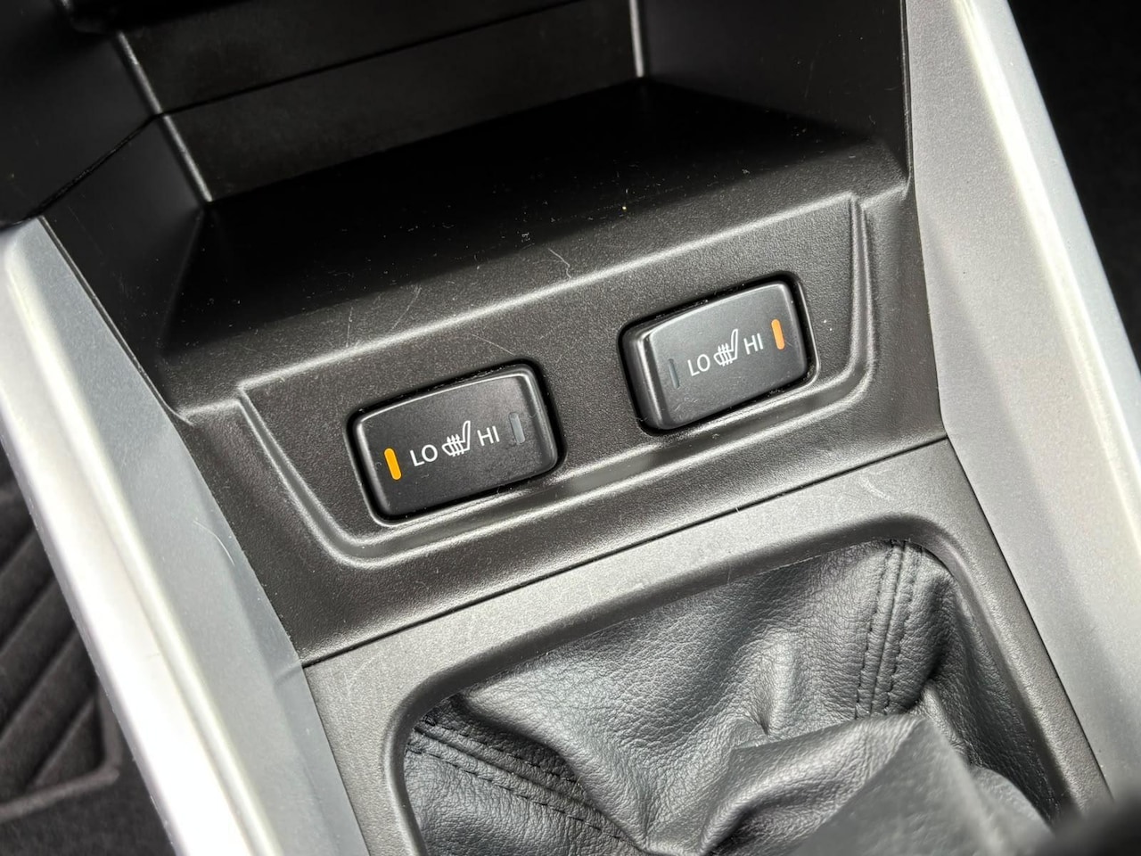 Suzuki Vitara - 1.6 Exclusive| DEALER ONDERHOUDEN| TREKHAAK | CAMERA | STOELVERW. |