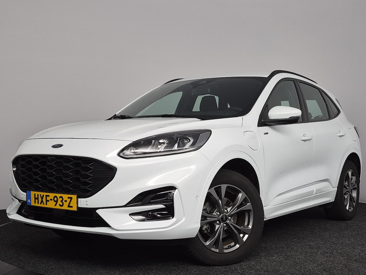 Ford Kuga - 2.5 PHEV ST-Line Trekhaak - AutoWereld.nl