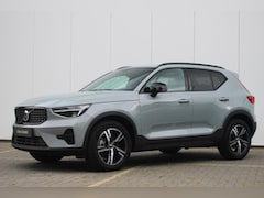 Volvo XC40 - B4 Plus Dark | Trekhaak | Verwarmbare voorstoelen en stuurwiel | Premium audio by Harman K