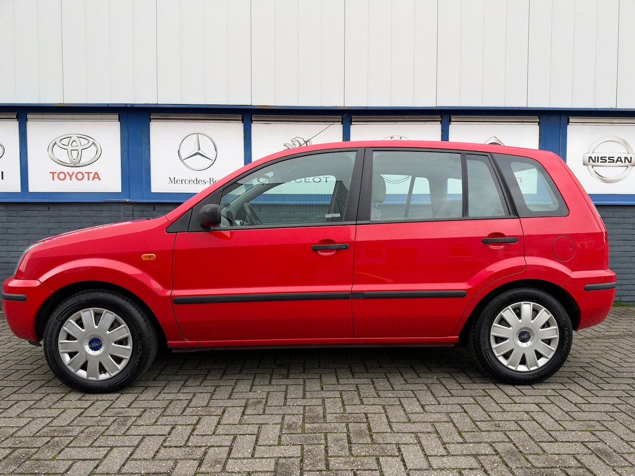 Ford Fusion - 1.4-16V Core 2004 84000km 1850eu - AutoWereld.nl